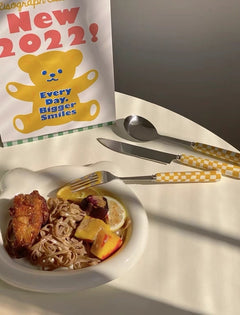 🥇 6-Pack Modern Checkered Flatware Set™ — Stylish, Durable & Perfect for Every Meal